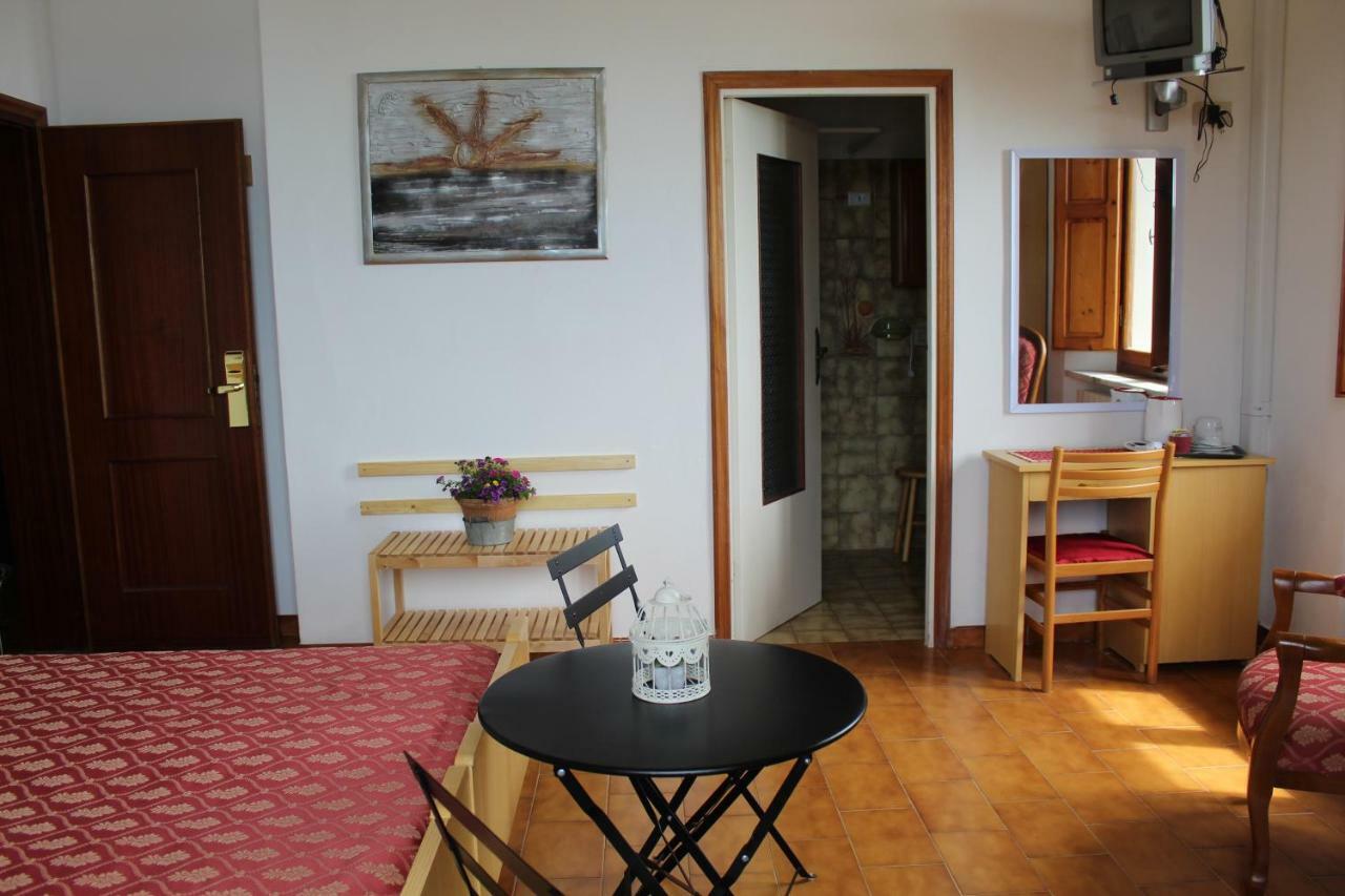 Hotel La Marinella Castiglioncello Extérieur photo